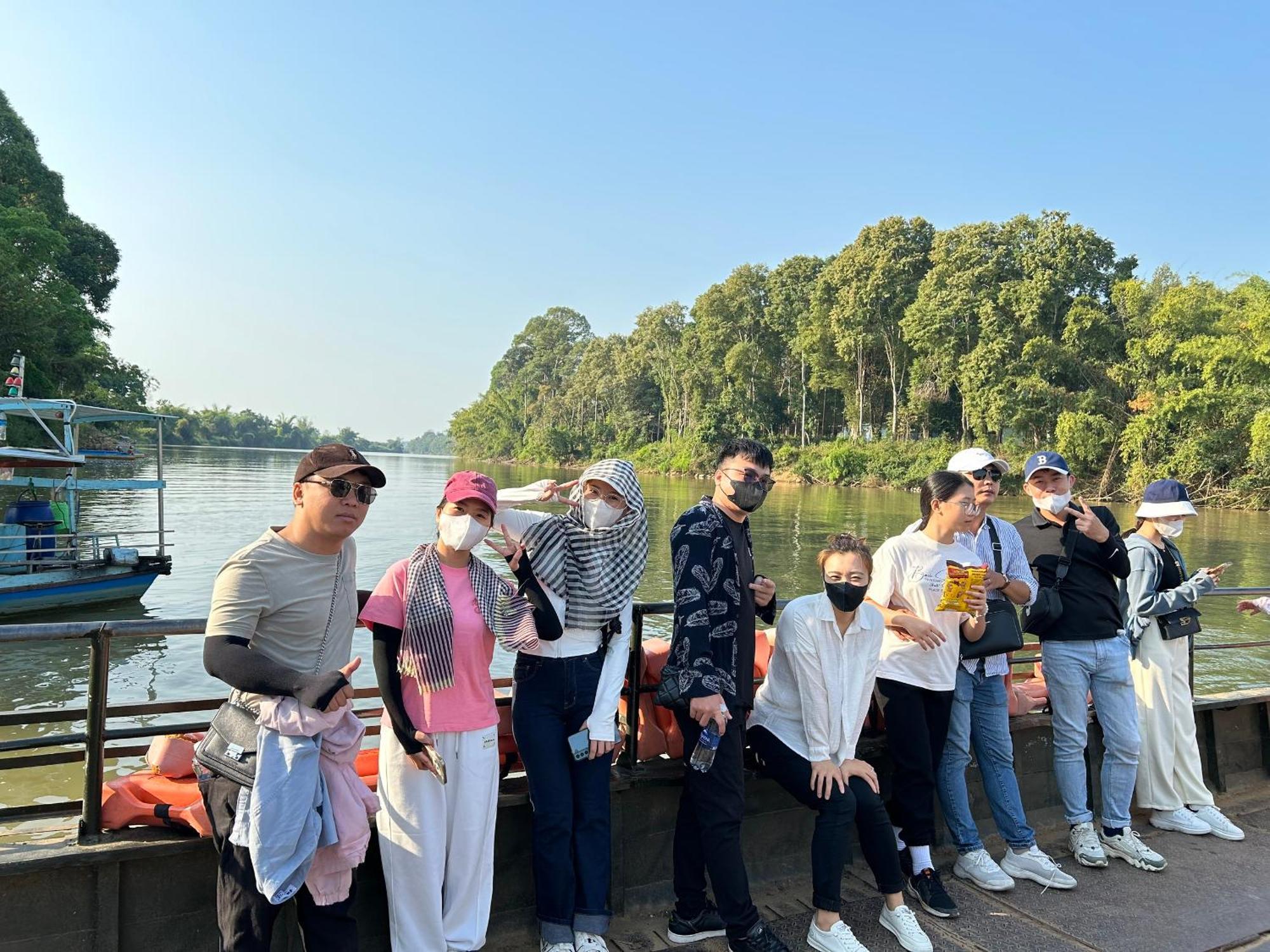 Lava Rock Viet Nam Lodge Anhfly Resort Nam Cát Tiên Dış mekan fotoğraf