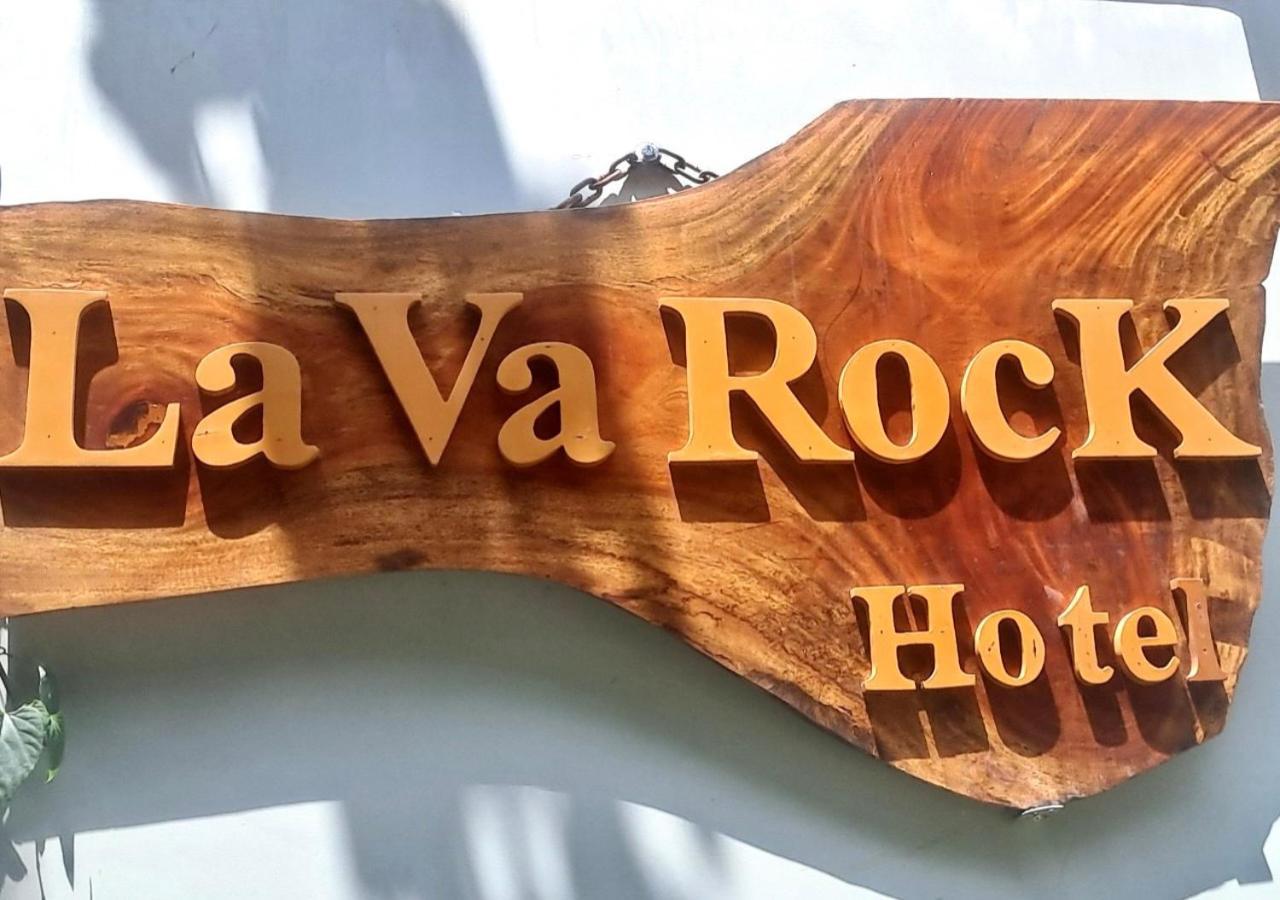 Lava Rock Viet Nam Lodge Anhfly Resort Nam Cát Tiên Dış mekan fotoğraf